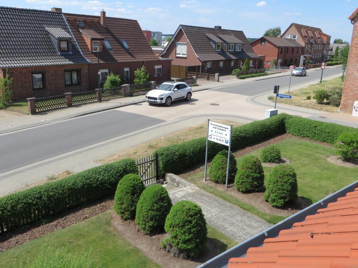 Ferienwohnungen "Marie" Mit Terrassen, Inclusive Park- Und Stellplaetze Am Haus, Mueritz-Strand Nur 700M, Altstadt 10Min, Ruhige Lage, Βάρεν Εξωτερικό φωτογραφία